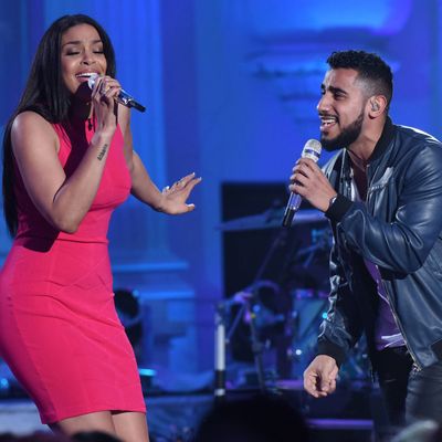 AMERICAN IDOL: L-R: Jordin Sparks with contestant anny Torres in the “Showcase #4: Judges Vote” episode of AMERICAN IDOL airing Thursday, Feb. 18 (8:00-10:00 PM ET/PT) on FOX. © 2016 FOX Broadcasting Co. Cr: Ray Mickshaw / FOX.