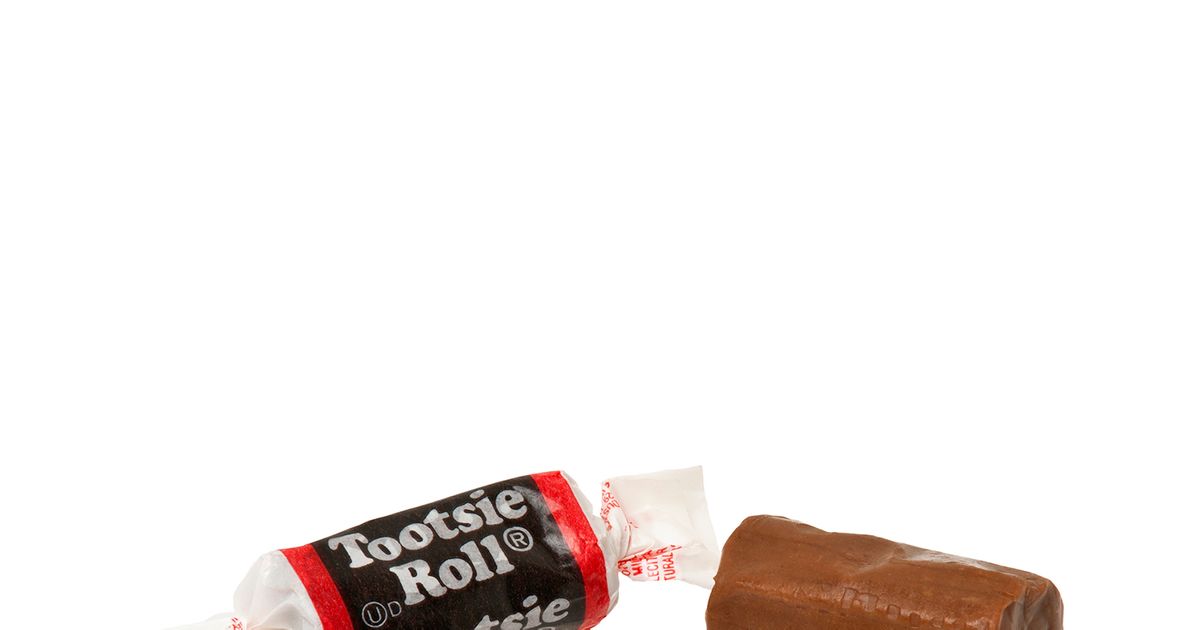 are tootsie rolls bad for dogs