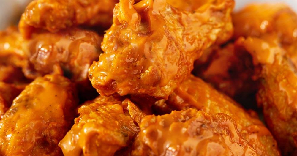 e8ceb01c6506b5e3e989239199606e2174 25 buffalo wild chicken wings