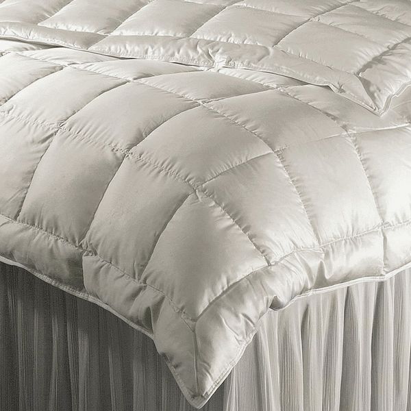 DownTown Company Willow Siberian White Goose Down Comforter