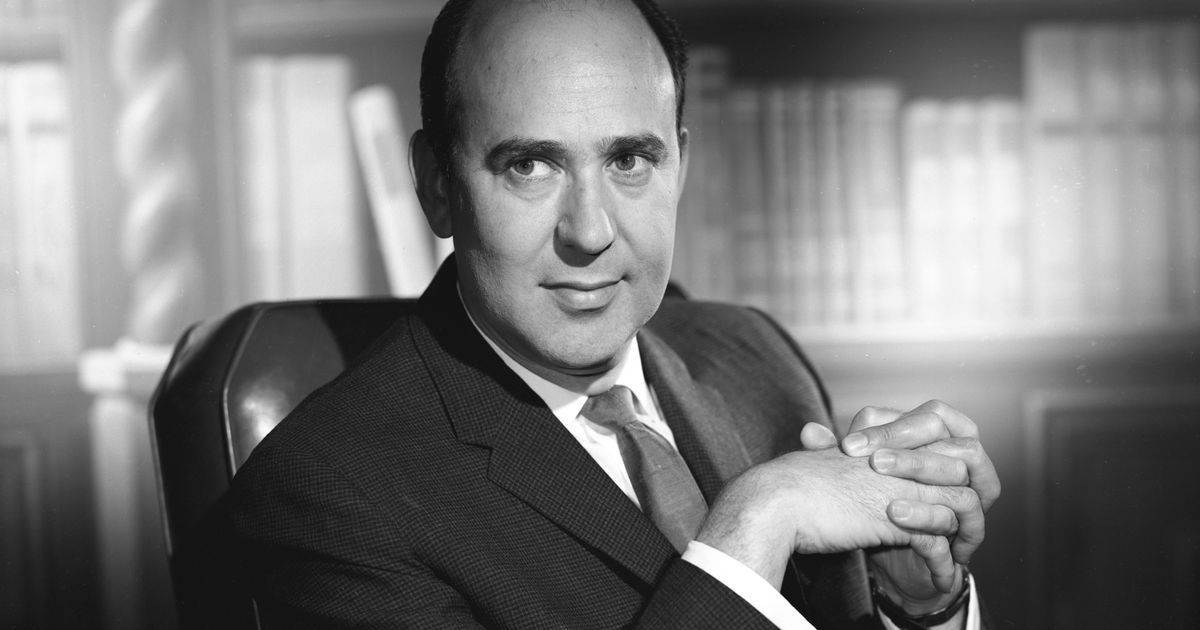 A Tribute to Carl Reiner, Comic Legend Dead at 98