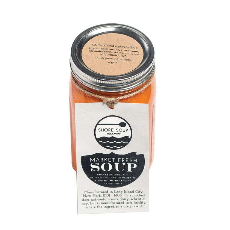 每一瓶“海岸汤计划”的美味产品的收益都将用于给落脚的洛克威居民送热饭。