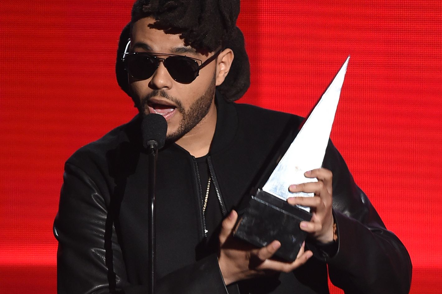 2015 American Music Awards: Here's Your Full List of Winners