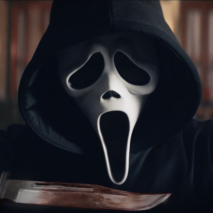 Movie Review The new Scream (2022), starring Neve Campbell