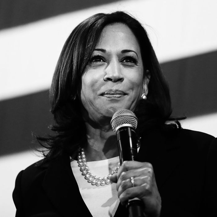 List 98+ Wallpaper Kamala Harris Black And White Image Sharp