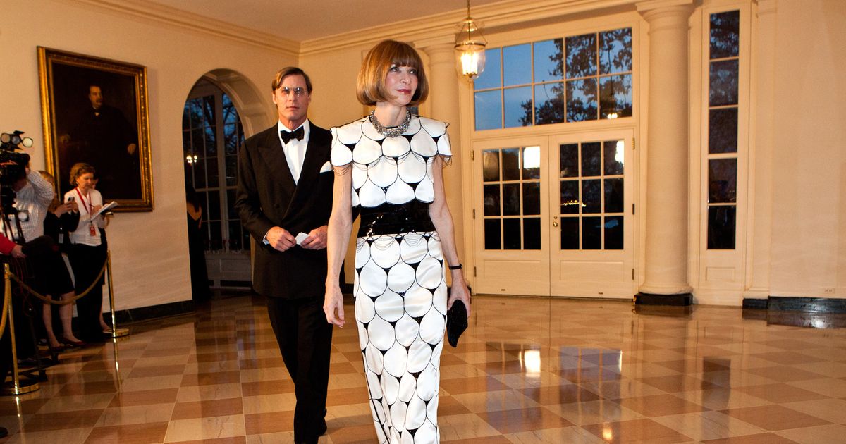 Vogue's Anna Wintour chooses Chanel and sunglasses for Palace date with  Queen - The Irish News