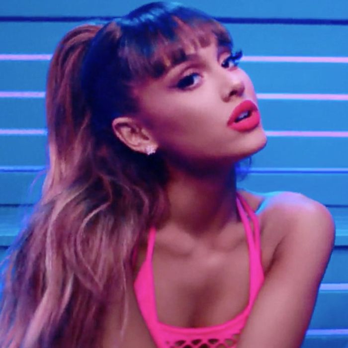 Ariana Grandes Side To Side Is About Overdoing Sex 