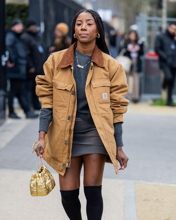 Street Style - Paris Fashion Week - Womenswear Fall/Winter 2024/2025 - Day Nine