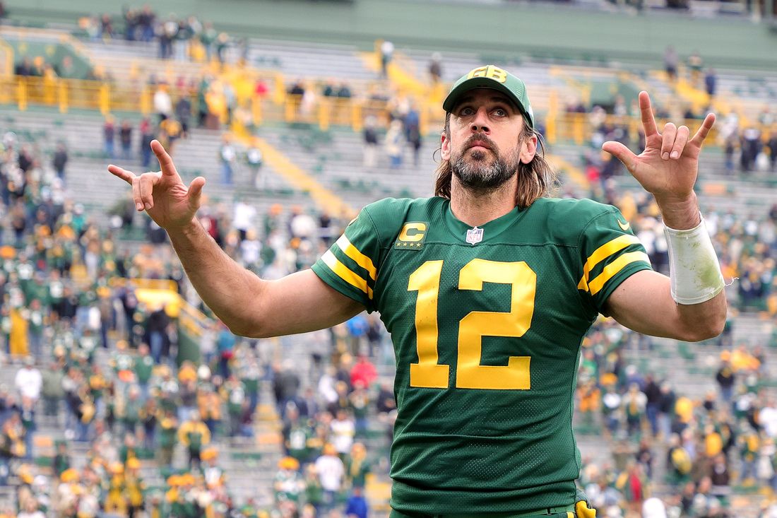 Aaron Rodgers tells Joe Rogan why he didn't get vaccinated for Covid