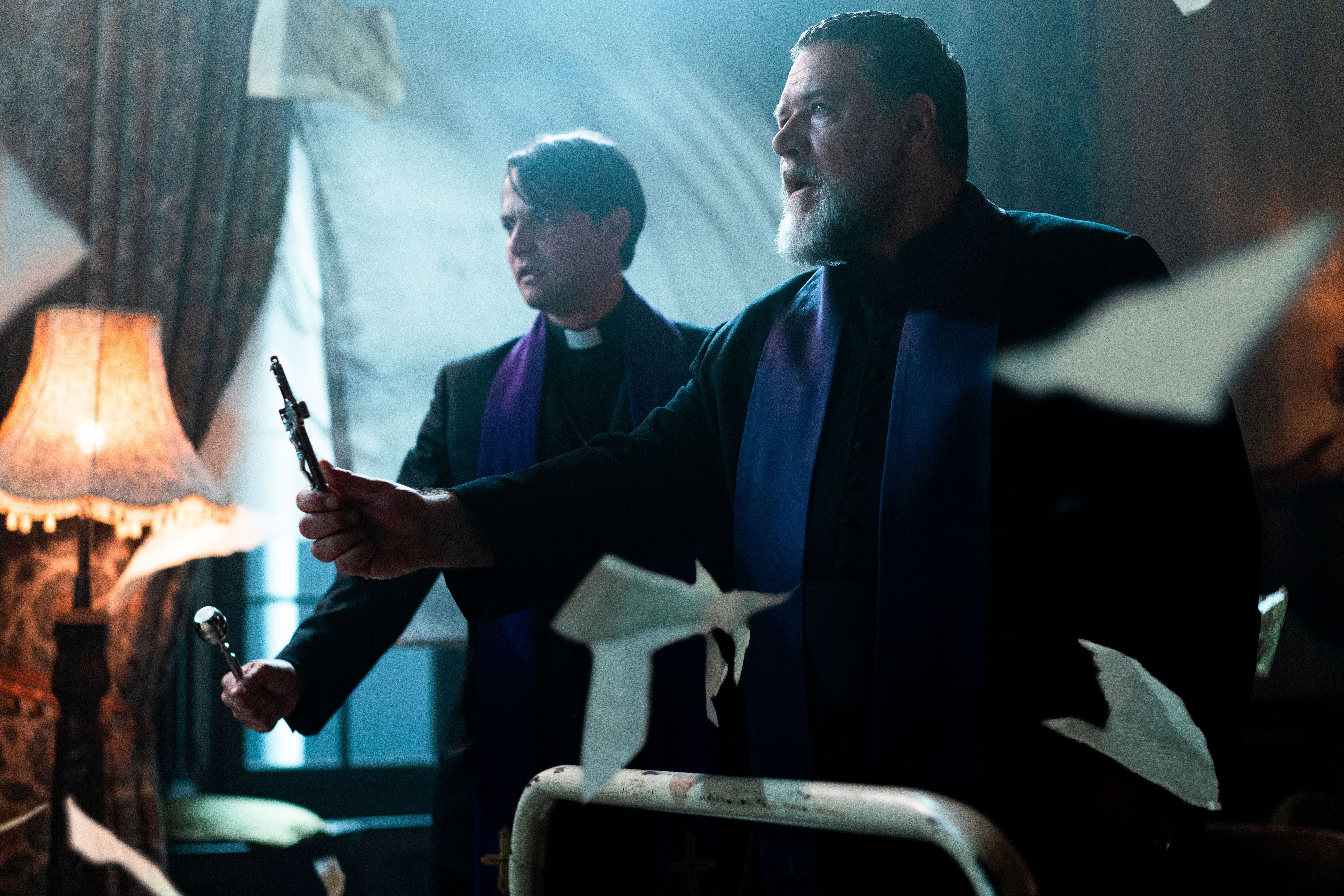 Russell Crowe Is Good, But The Pope's Exorcist Is a Big Joke