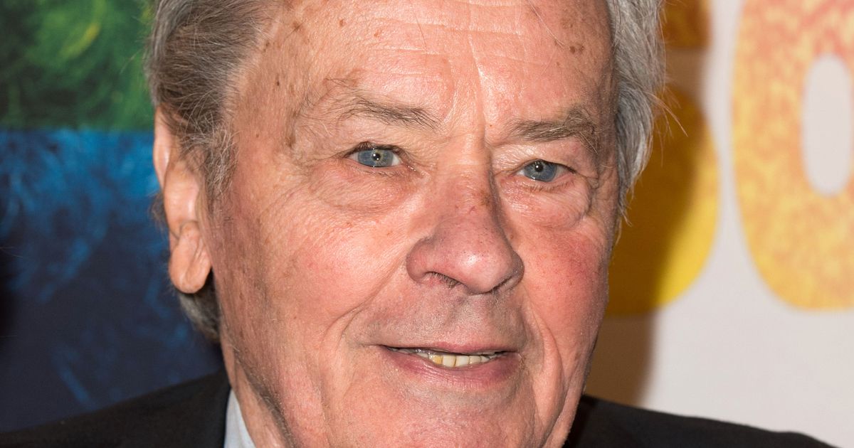 Alain Delon Shoots Down César Awards Presidency Rumors, Citing Roman