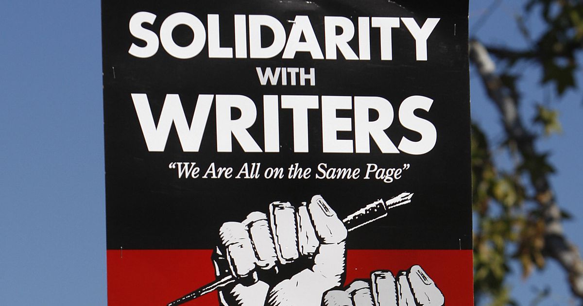 TV Writers Are Building a Salary-Transparency Database