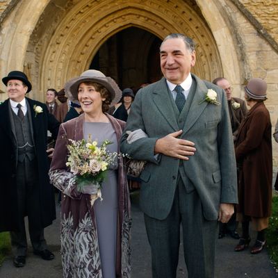 Downton AbbeyPart Three - Sunday, January 17, 2016 at 9pm ET on MASTERPIECE on PBSA wedding dress drama takes a disastrous turn. The breakfast battle is settled. A handsome volunteer helps Edith meet a deadline. The hospital debate gets nasty. Shown from left to right: Phyllis Logan as Mrs. Hughes and Jim Carter as Mr. Carson (C) Nick Briggs/Carnival Film & Television Limited 2015 for MASTERPIECE This image may be used only in the direct promotion of MASTERPIECE CLASSIC. No other rights are granted. All rights are reserved. Editorial use only. USE ON THIRD PARTY SITES SUCH AS FACEBOOK AND TWITTER IS NOT ALLOWED.