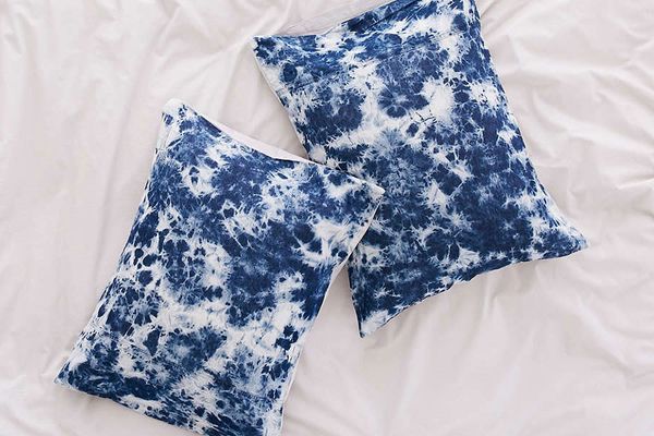 Denim Tie-Dye Pillowcase Set