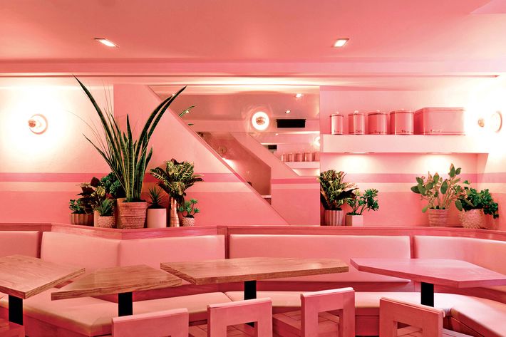 How To Decorate With Millennial Pink, The Color Of The Moment