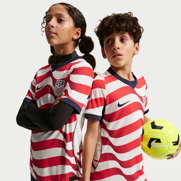 Nike USMNT 2026 Match Home Big Kids' Aero-FIT Soccer Jersey