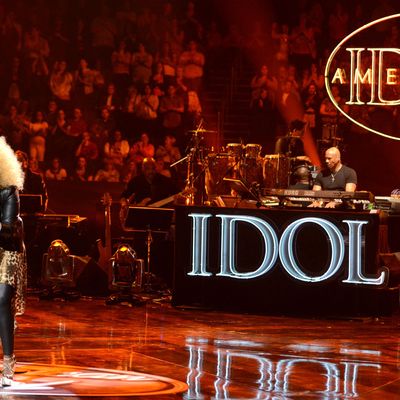 AMERICAN IDOL: Zoanette Johnson in the Sudden Death Round of AMERICAN IDOL airing Wednesday, Feb. 27 (8:00-10:00PM ET/PT) on FOX.