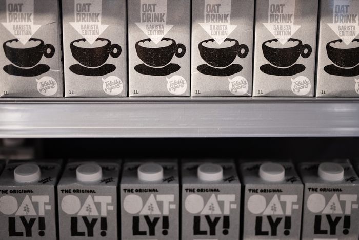 Oatly Oat Drink Barista Edition 1L – classonedirect