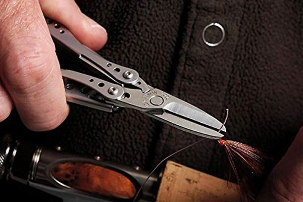 Leatherman Style CS Keychain Multitool with Spring-Action Scissors and Grooming Tools, Stainless Steel