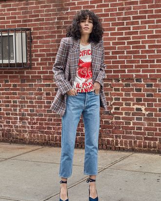 canadian tuxedo  Denim fashion, Denim chic, Denim shirt outfit