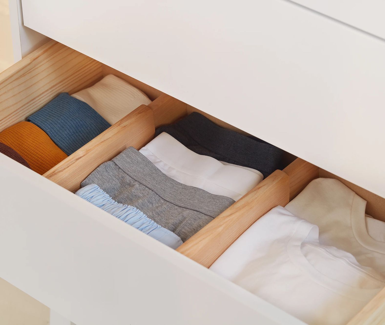 8 of the Best Kitchen Drawer Organizers in 2023, According to the Pros