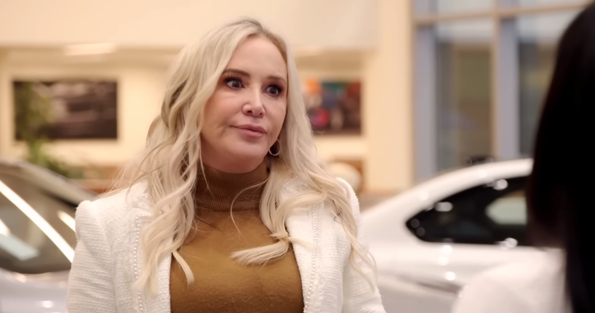 The Real Housewives of Orange County Season-Premiere Recap: The Blog of War