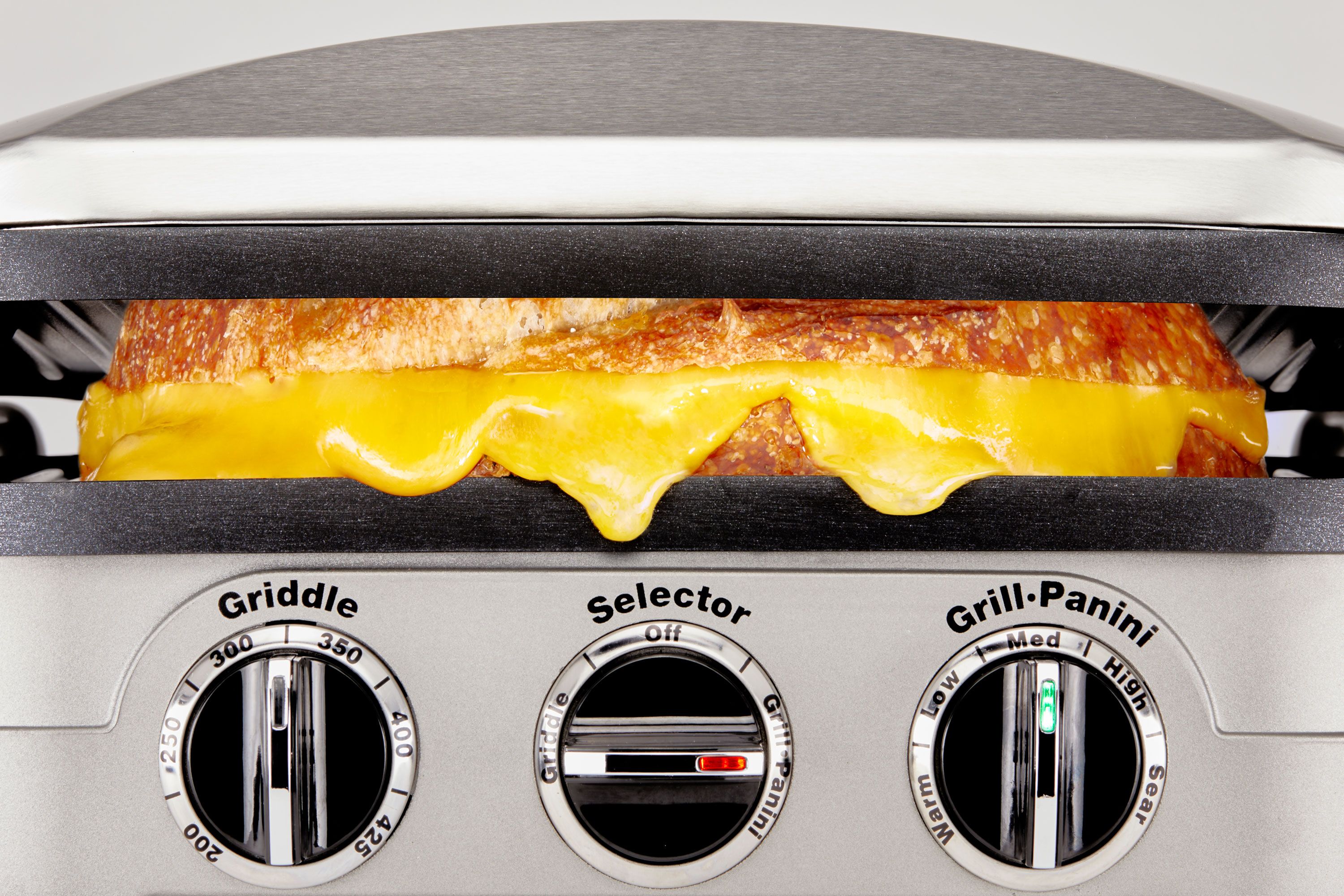 A Jaffle Maker Will Revolutionize Your Toasted Sandwich Game