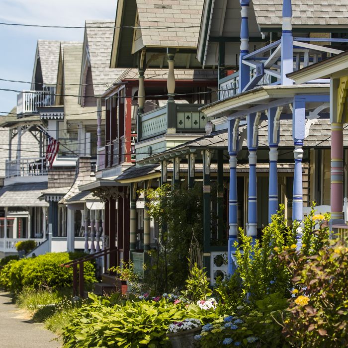 The Draw of Martha’s Vineyard for Black New York Politicians