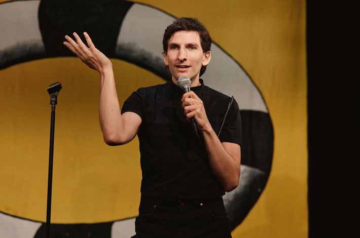 Morgan Bassichis as Frank Maya in 'Can I Be Frank?'