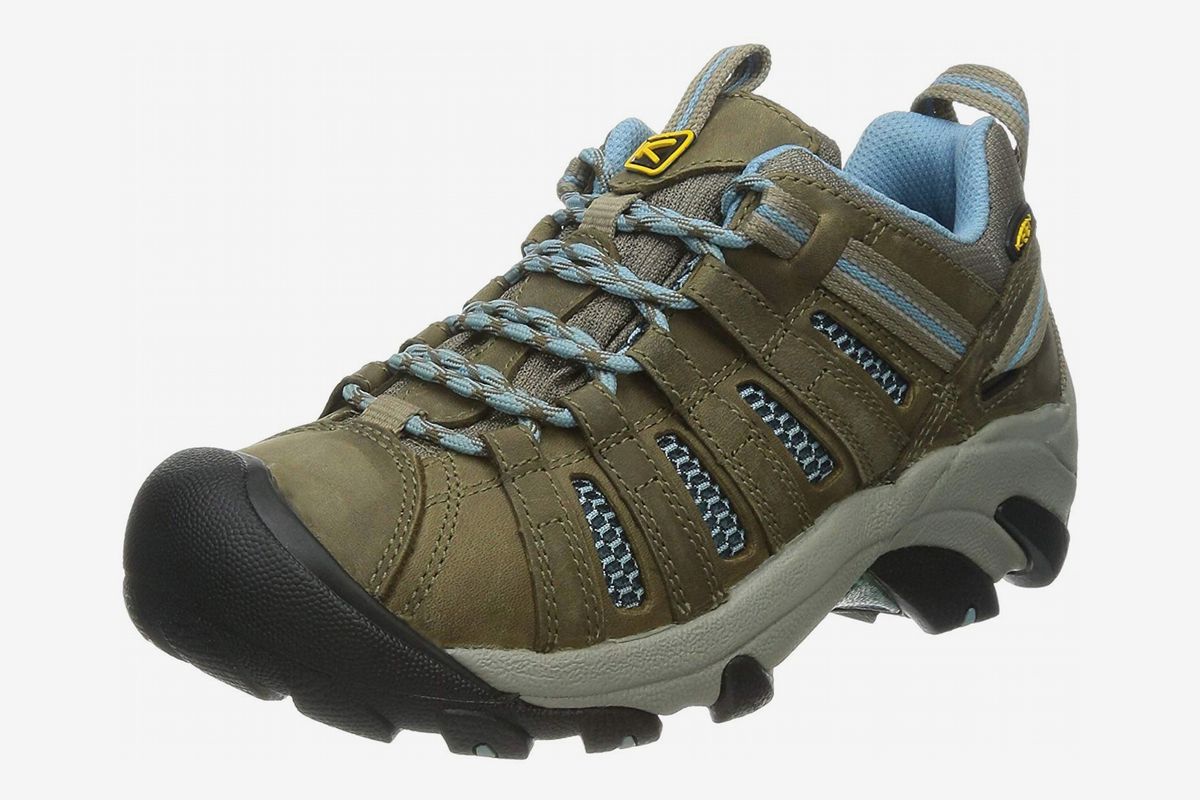 comfortable womens hiking shoes