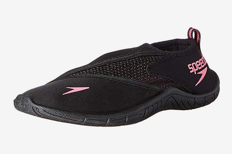 best water shoes to keep sand out
