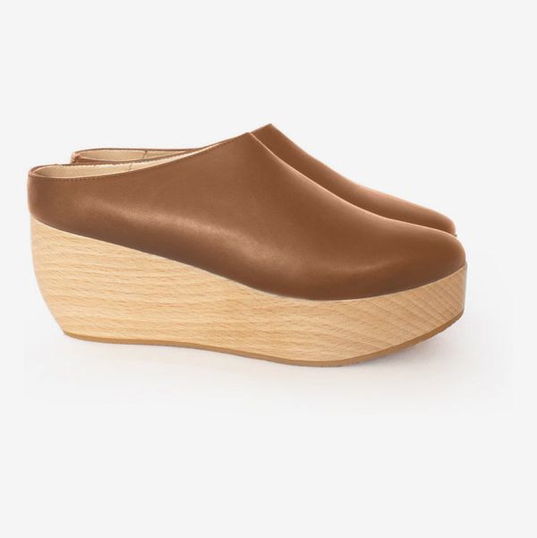 Sydney Brown Clog