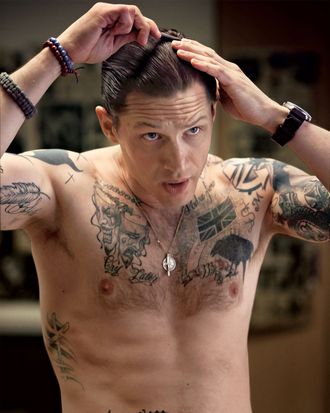 8af5aabd2330e035c03fa67633b0945fcd-18-tom-hardy.rvertical.w330.jpg