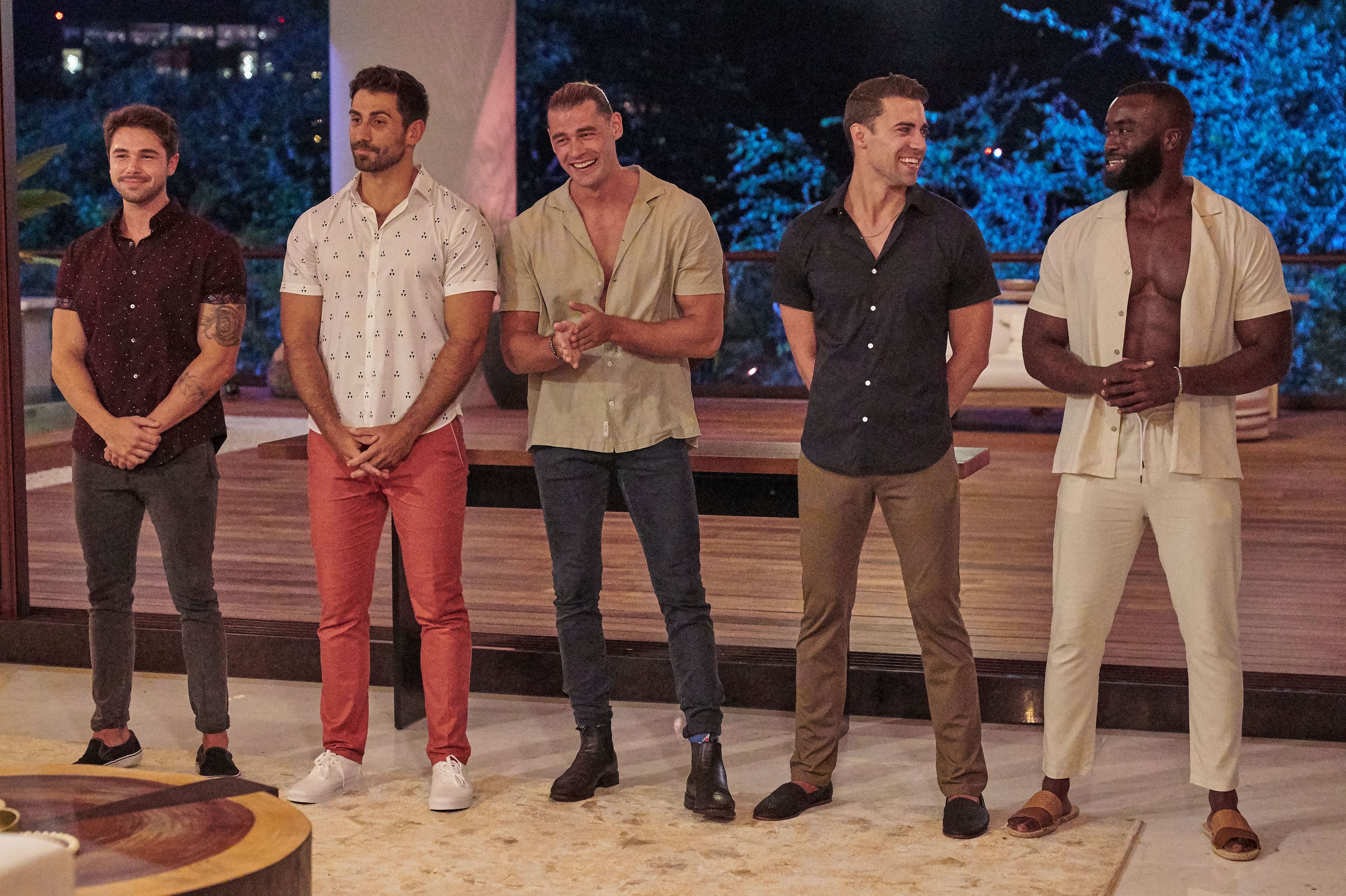 Bachelor in Paradise Is Going Badly for Everyone on Episode 2