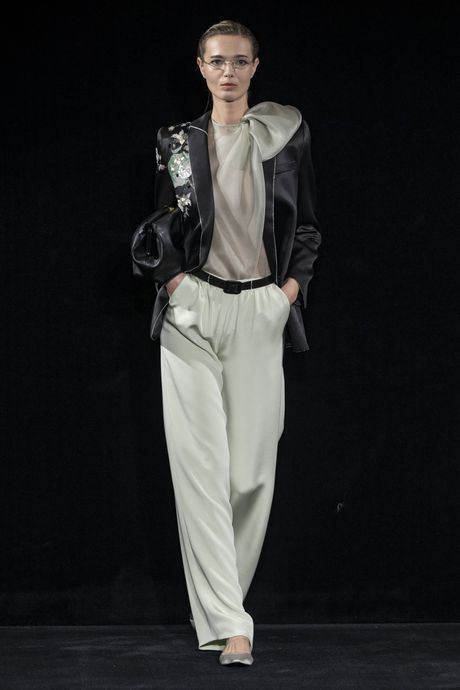 Giorgio Armani Privé - Runway - Paris Fashion Week - Haute Couture Week Spring/Summer 2026