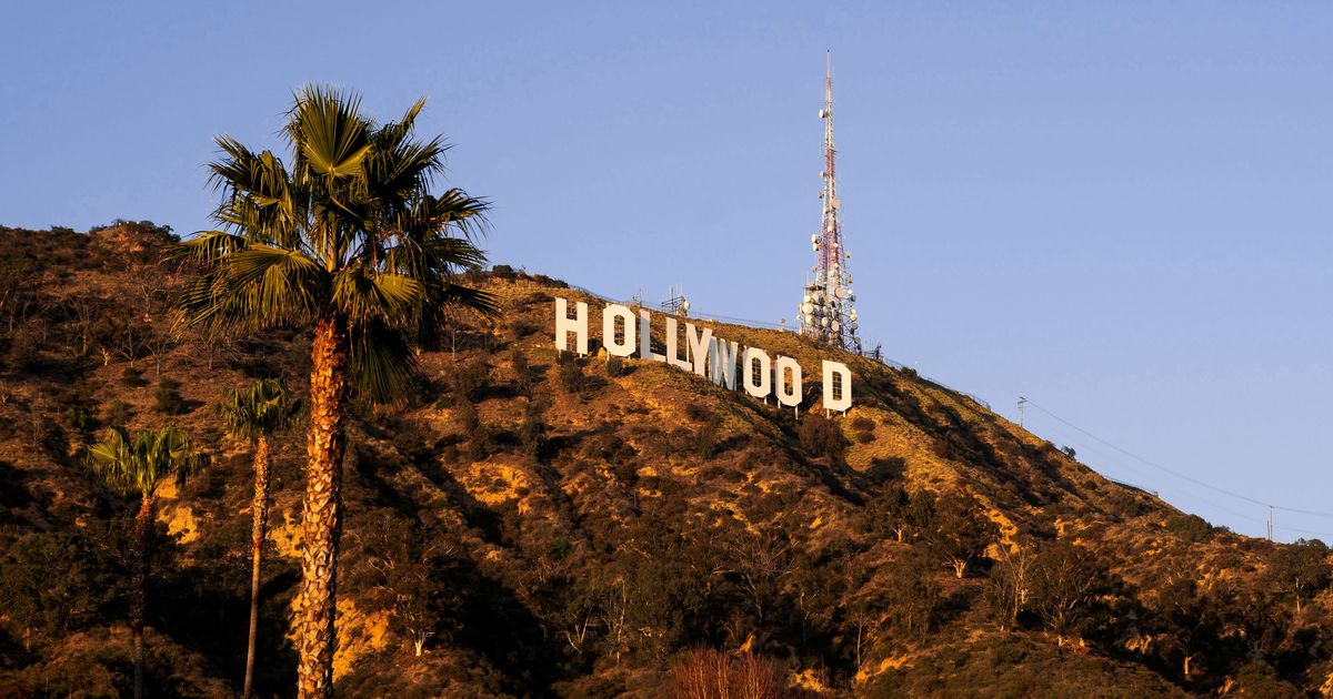 LA County urges the film industry to take a break amid the rise of COVID-19