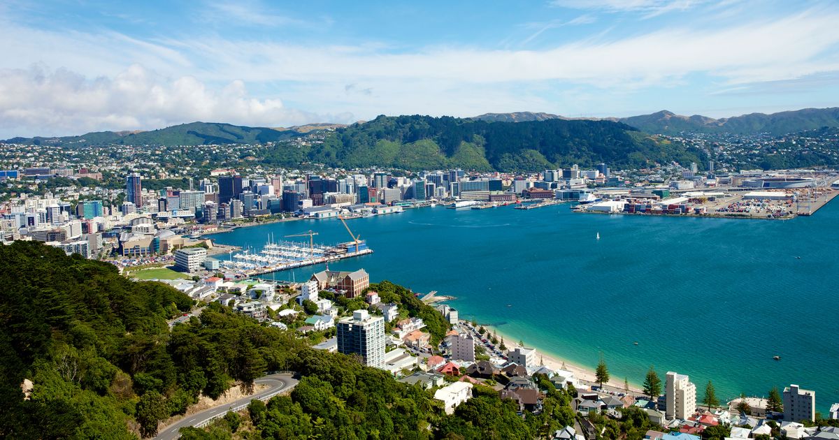 Blue Spaces Make City Life More Bearable Science of Us