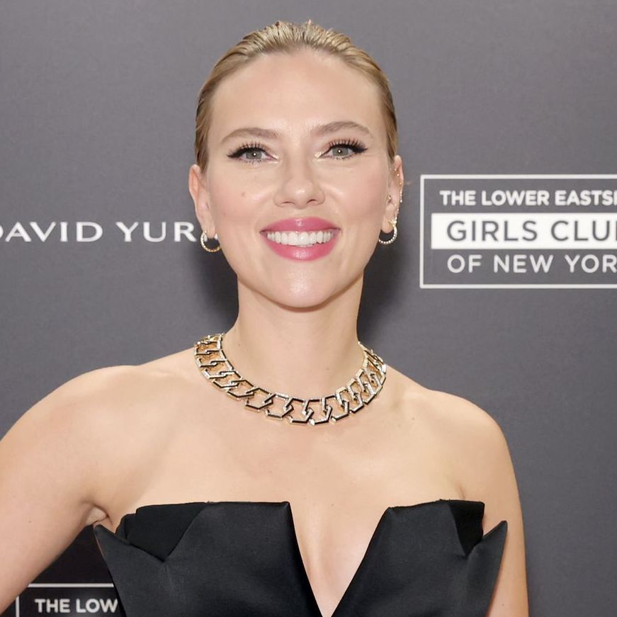 Scarlett Johansson : Latest News - Life & Style