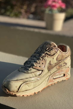 Porcelain Sneakerhead Stained Legacy AM90