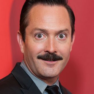 Thomas Lennon arrives at the NBCUniversal's 