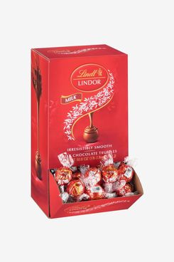 Lindt Lindor Milk-Chocolate Truffles, 120 Count