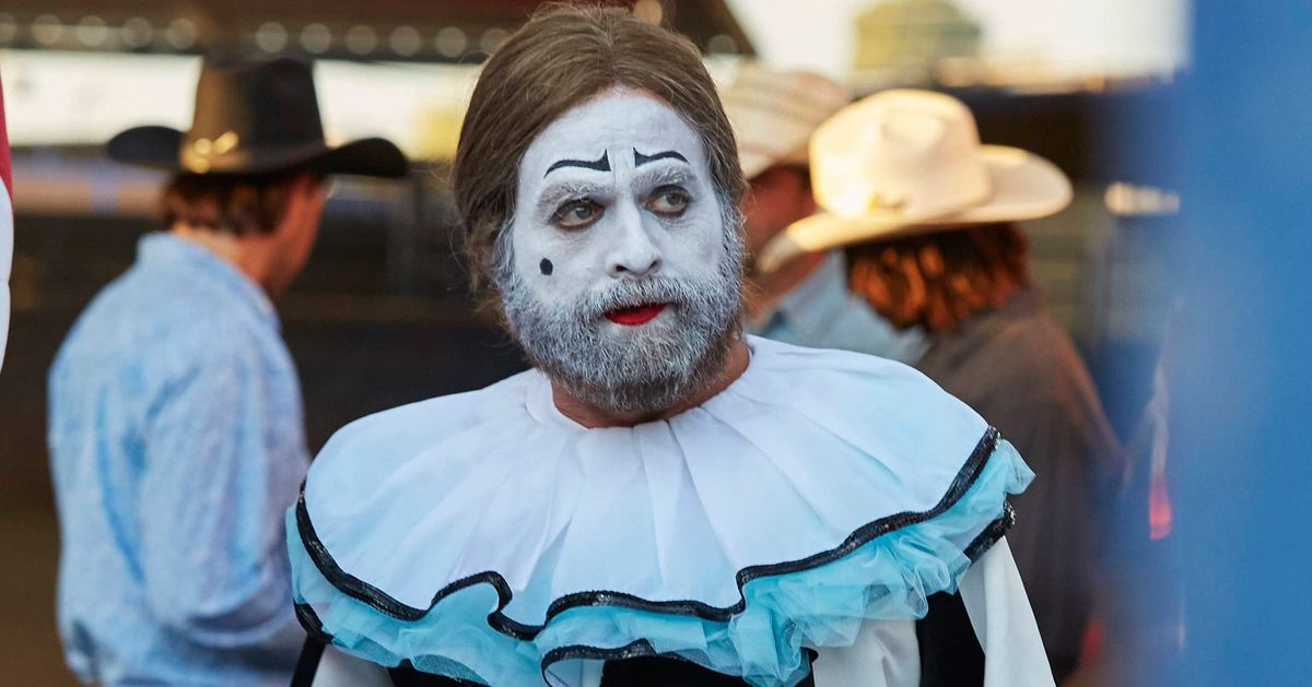 バスケット要約：ClownはCoyoteに出会います