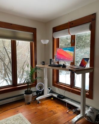 The Best Standing Desks for Work From Home