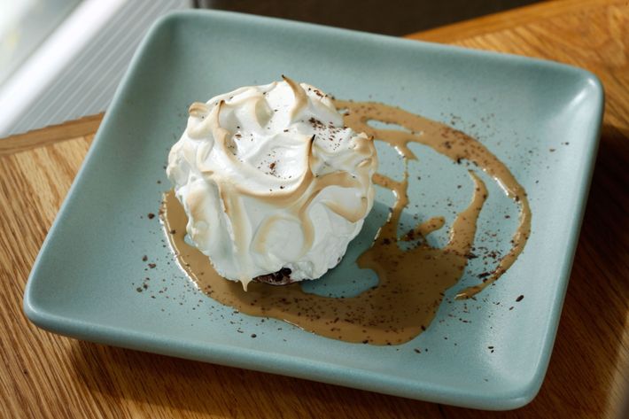 For dessert: Baked Alaska.