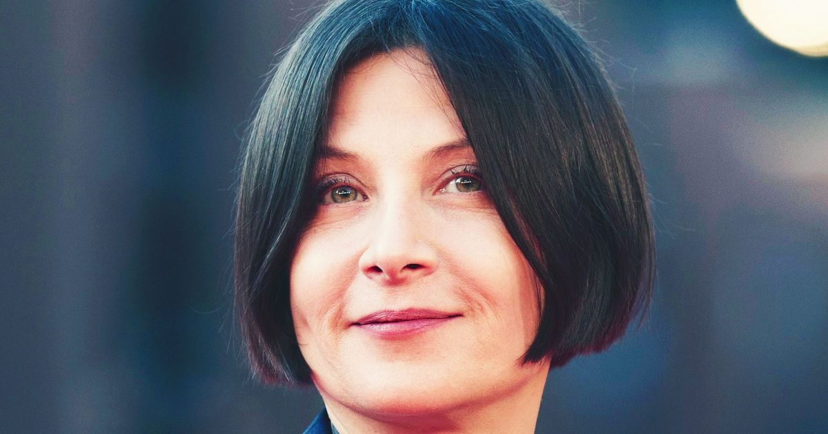 I Can’t Stop Thinking of Donna Tartt’s College Martini Hours