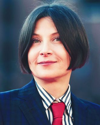 Donna Tartt's Menswear-Inspired Style: A Primer