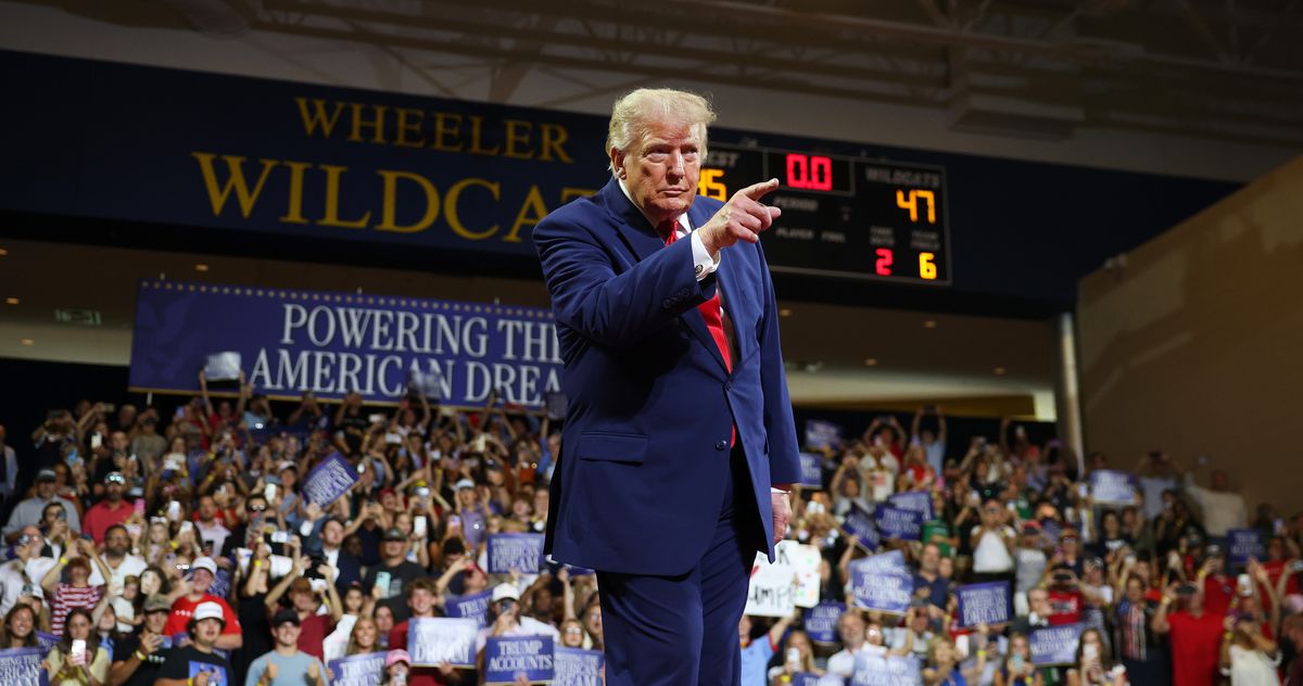 6 of the Wildest Details From the WSJ 's Trump Fundraising Report