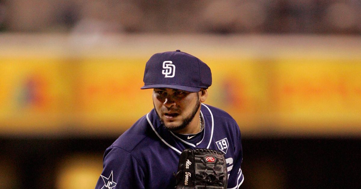 Why Major League Pitchers Won't Wear This Weird Hat