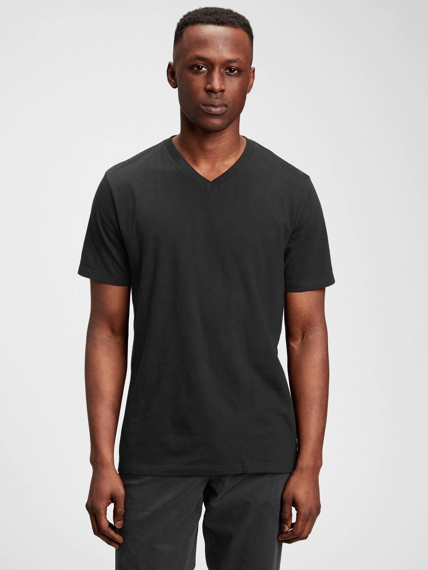 13 Very Best Black T-Shirts For Men | The Strategist