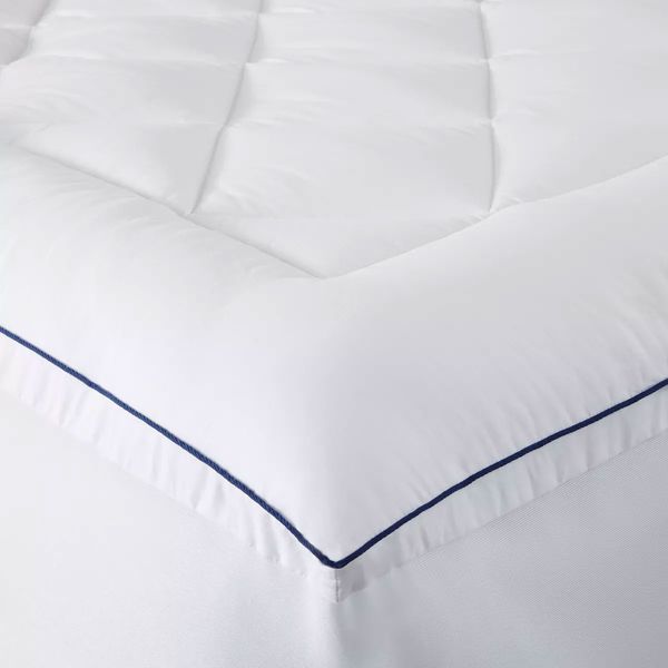 Bloomingdale's Dreamweave Mattress Pad, Queen